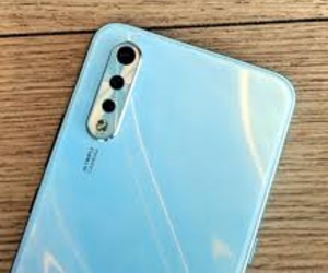 Vivo S1